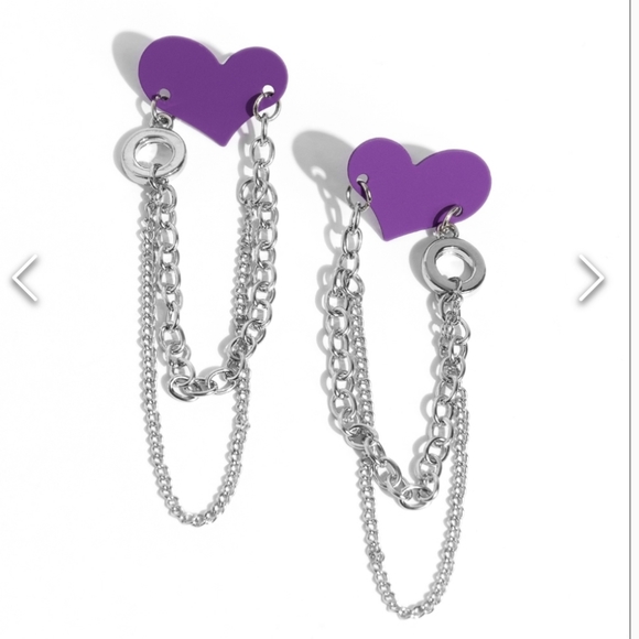 Altered Affection PURPLE 💜 Earrings Post Rare find - Picture 1 of 2